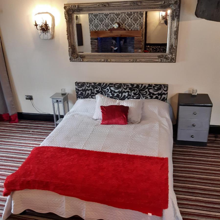 شقة The Saracens Head Old Lounge سكيغنيس المظهر الخارجي الصورة